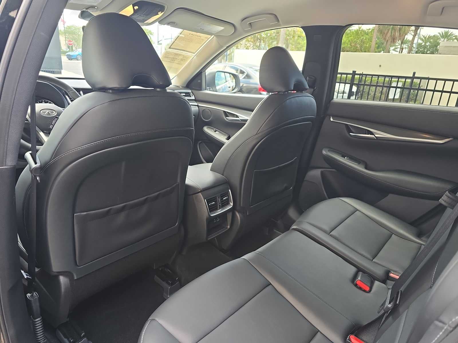 2025 INFINITI QX50 PURE
