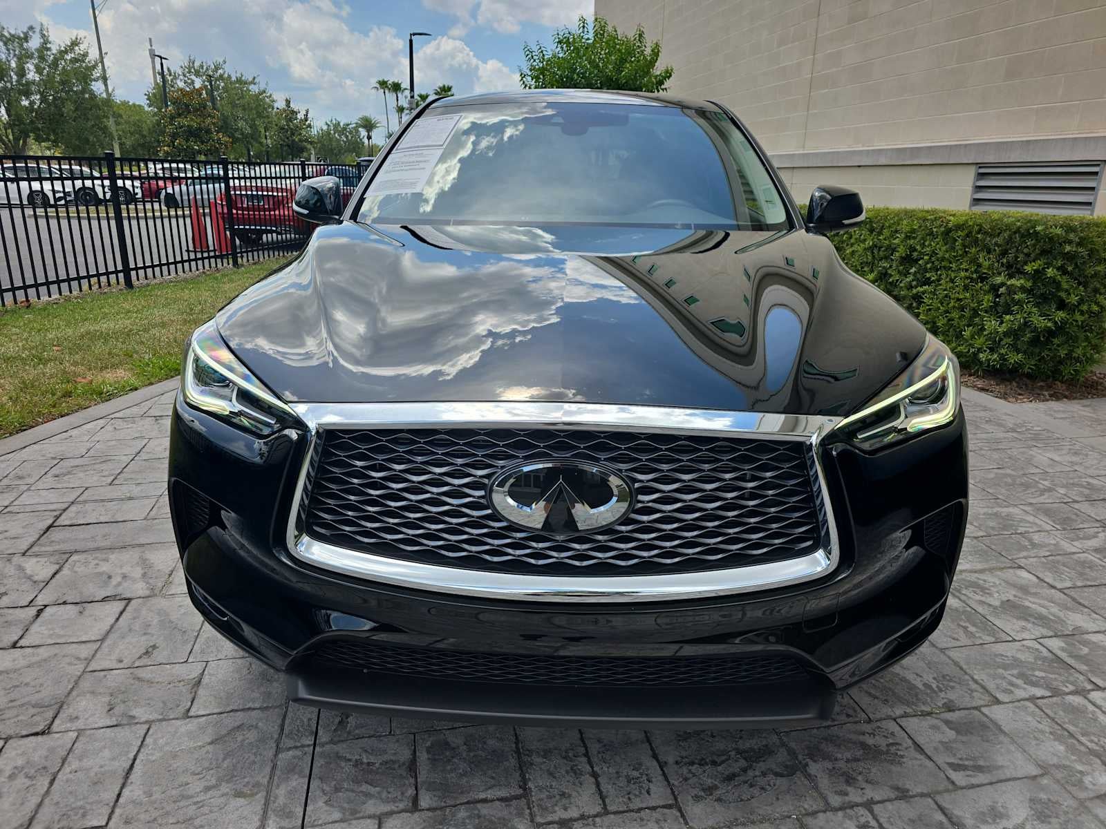 2025 INFINITI QX50 PURE