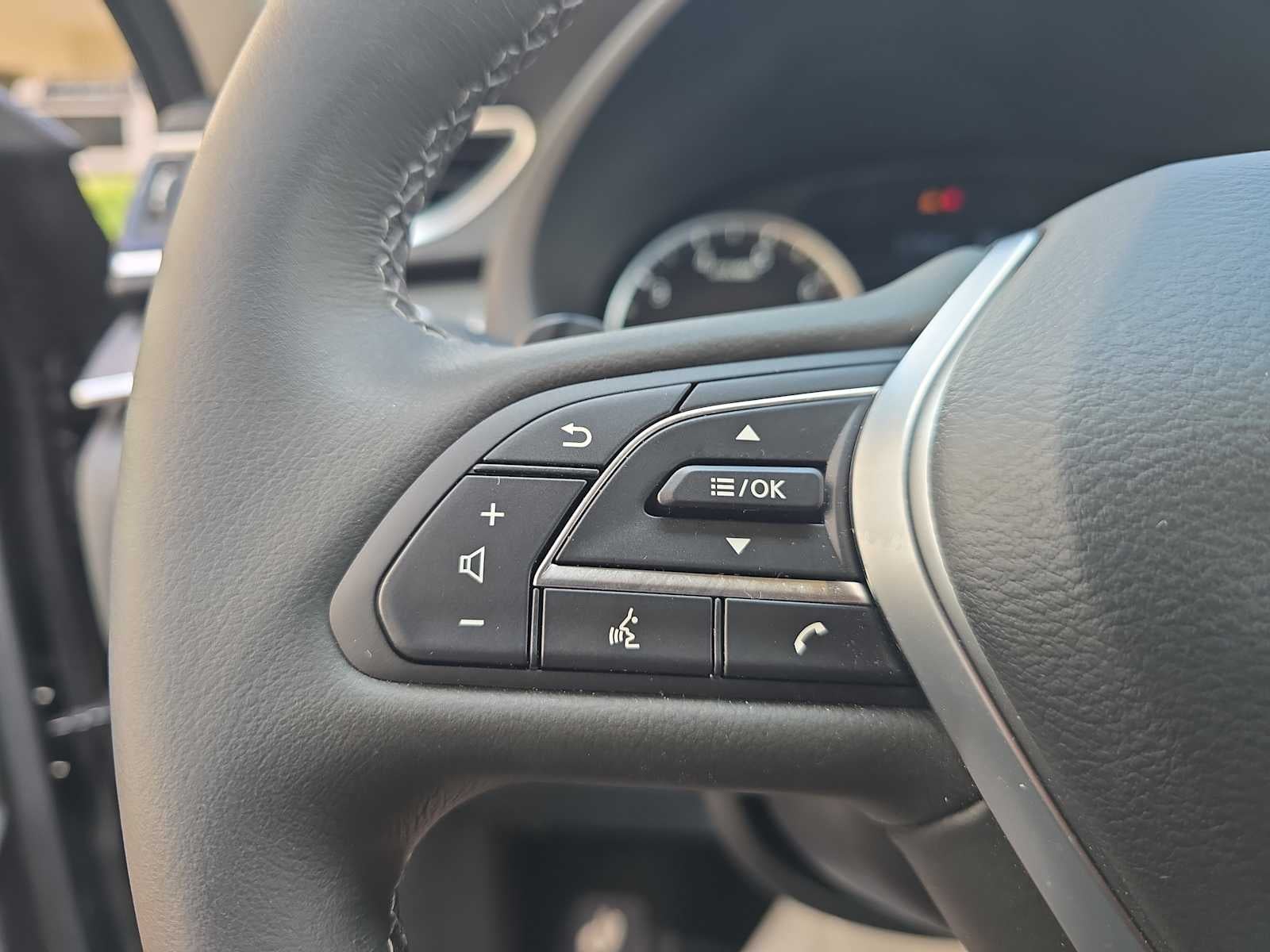 2025 INFINITI QX50 PURE
