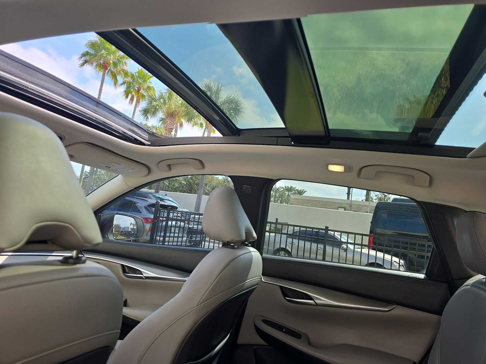 2023 INFINITI QX50 LUXE