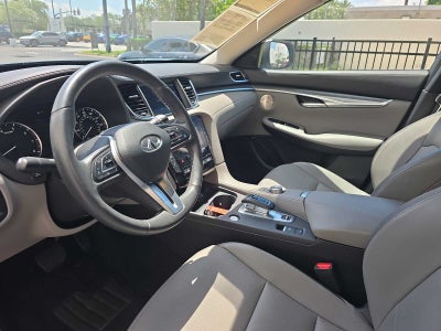 2023 INFINITI QX50 LUXE
