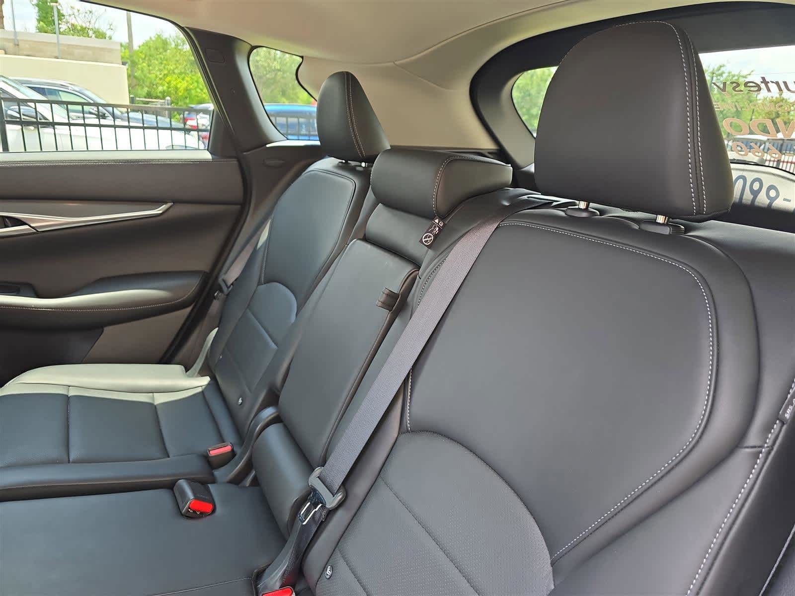 2024 INFINITI QX50 LUXE