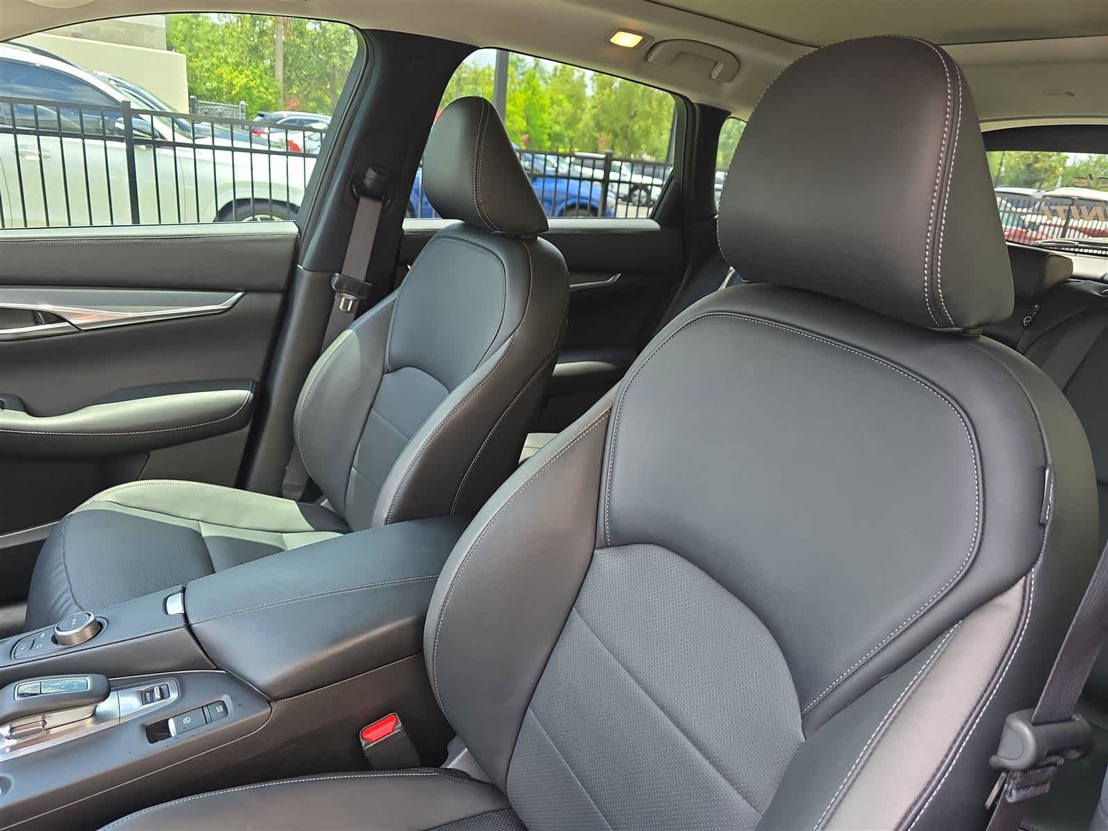 2024 INFINITI QX50 LUXE