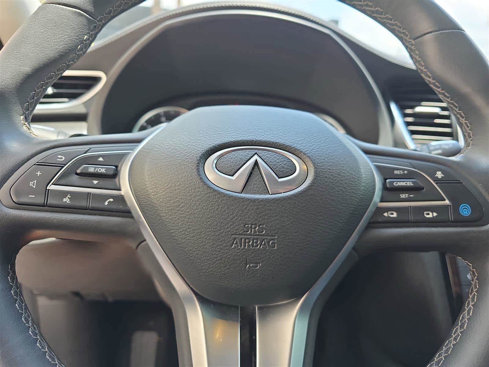 2024 INFINITI QX50 LUXE