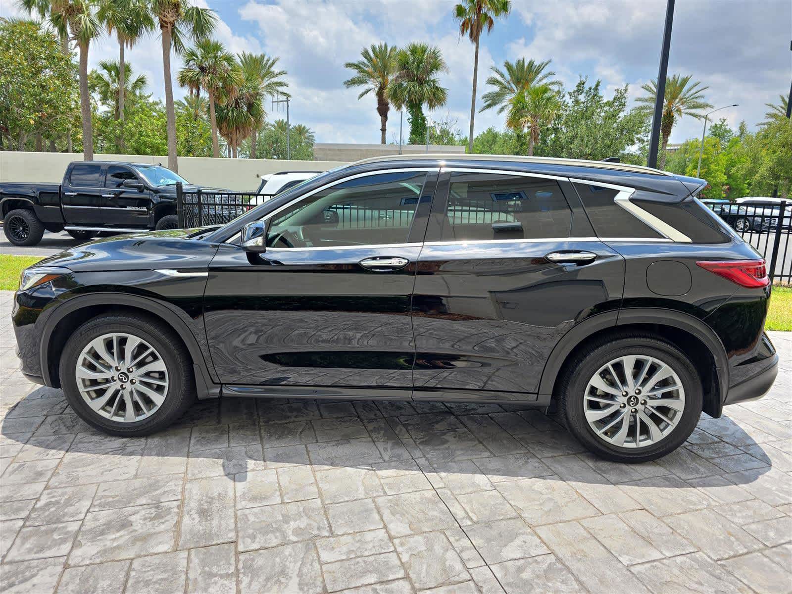 2024 INFINITI QX50 LUXE