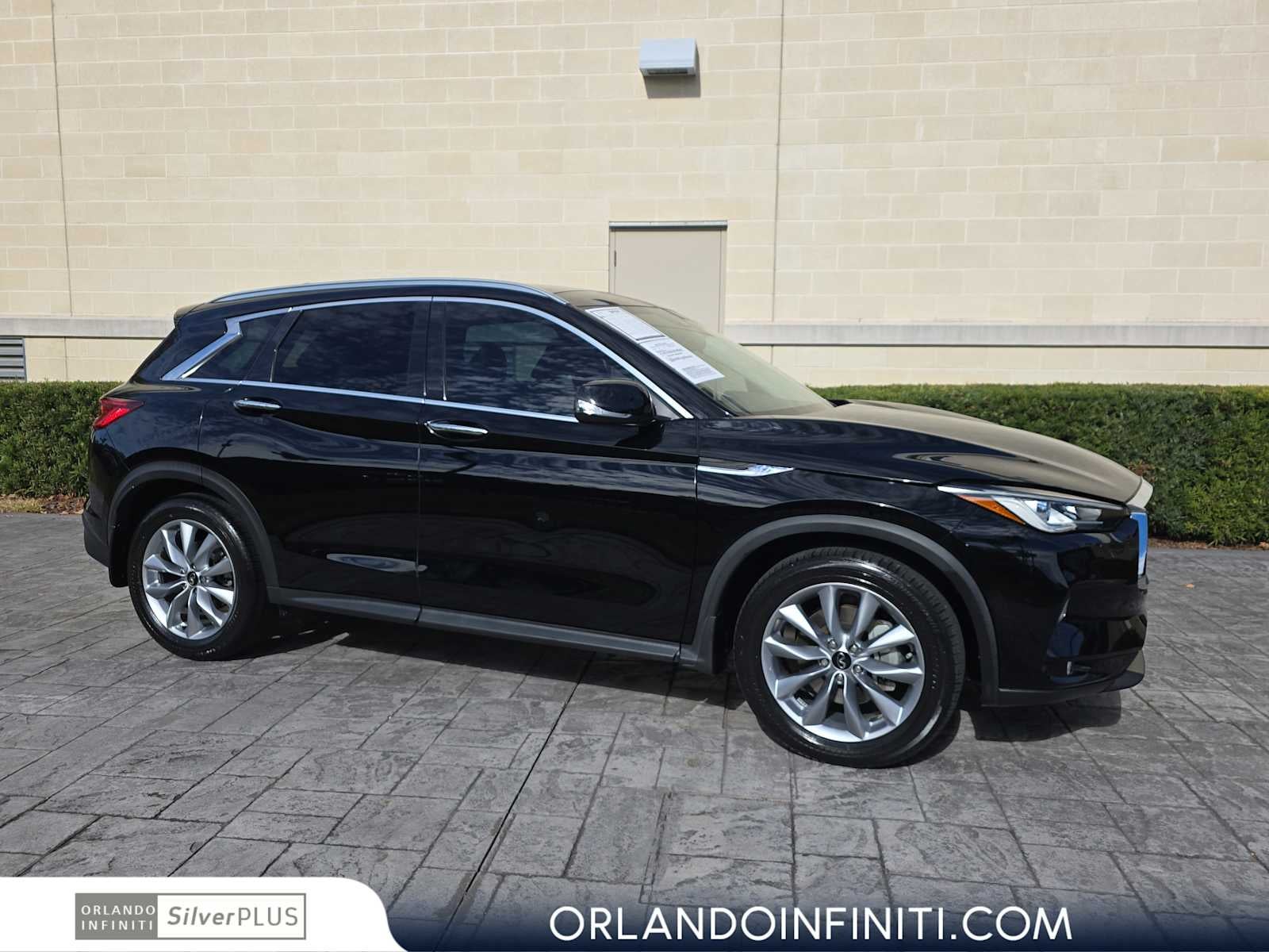 2022 INFINITI QX50 LUXE
