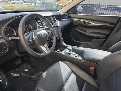 2022 INFINITI QX50 LUXE