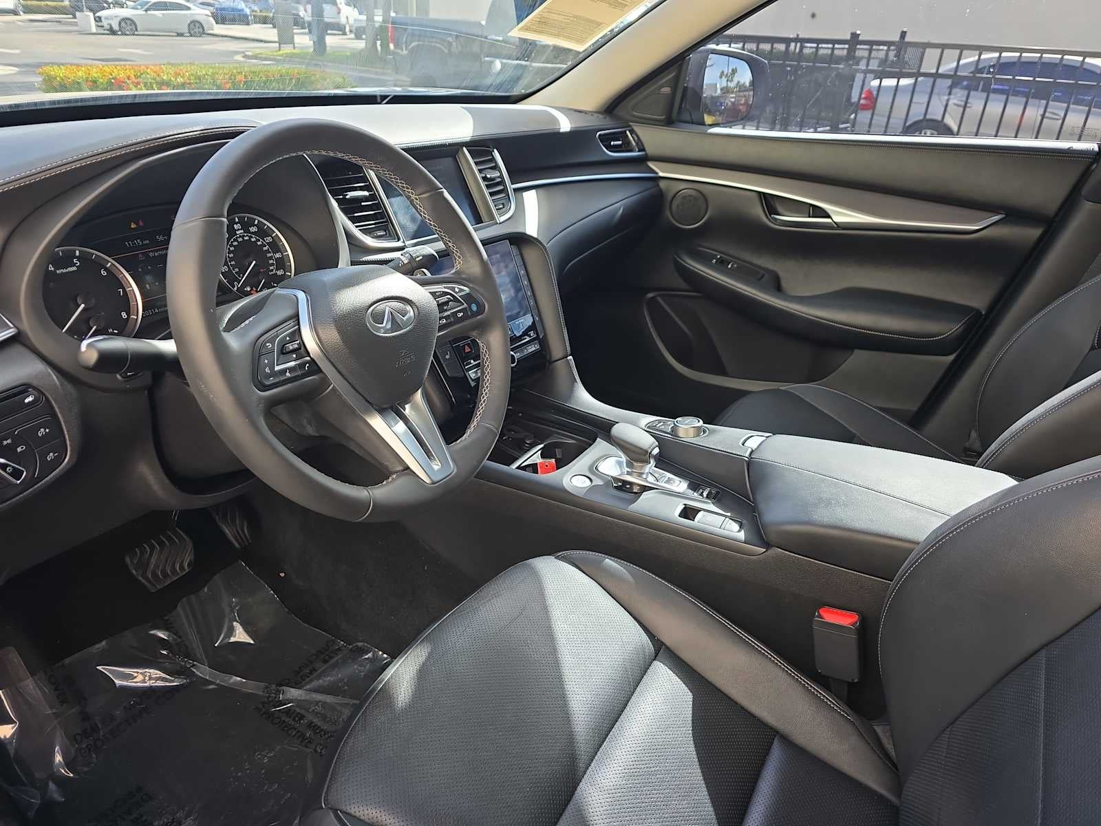 2022 INFINITI QX50 LUXE