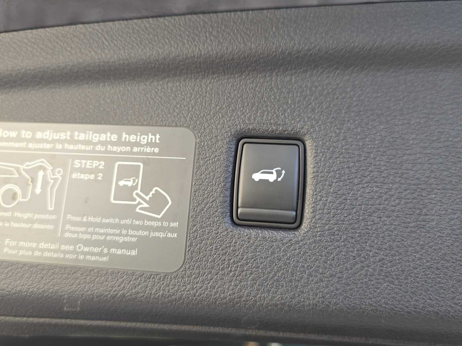 2022 INFINITI QX50 LUXE