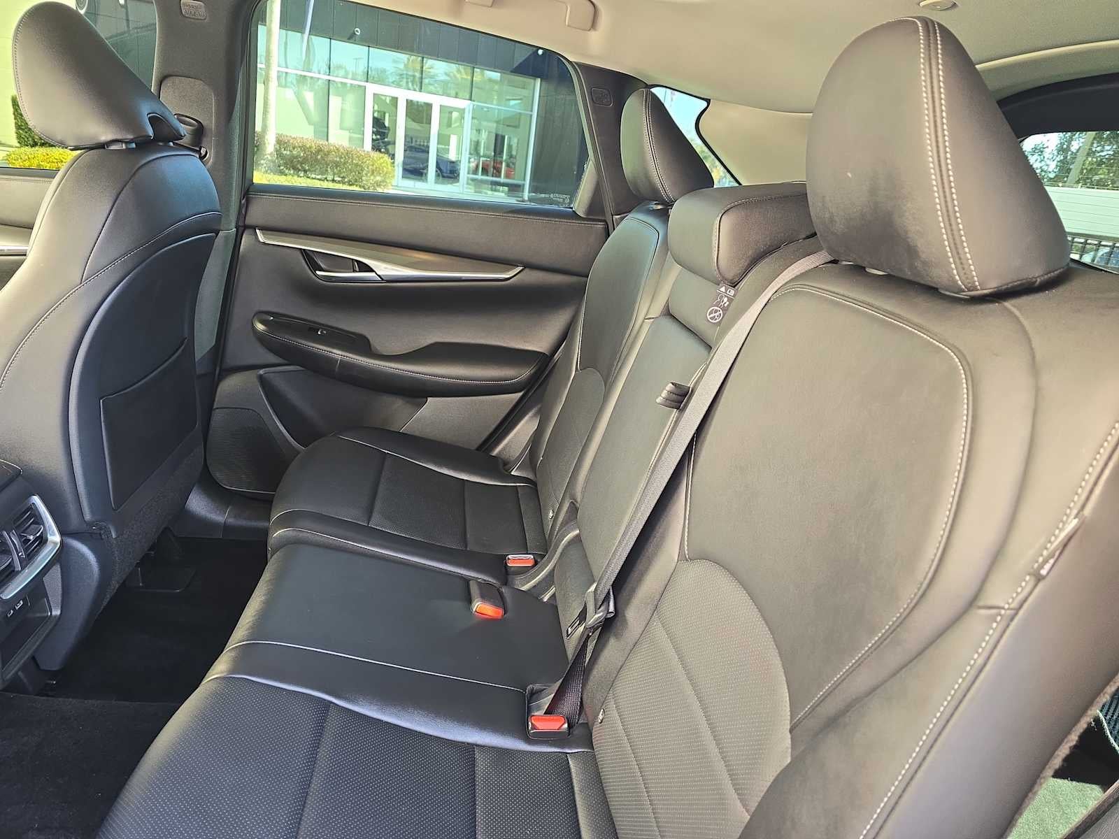 2024 INFINITI QX50 LUXE