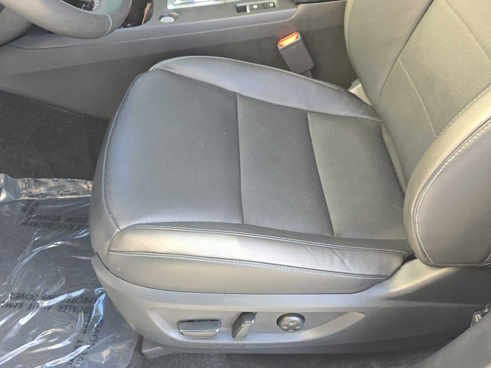 2024 INFINITI QX50 LUXE