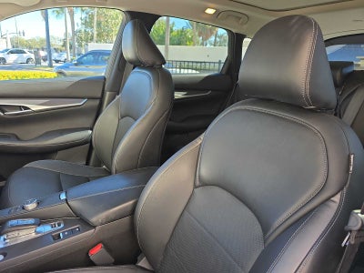 2023 INFINITI QX50 LUXE