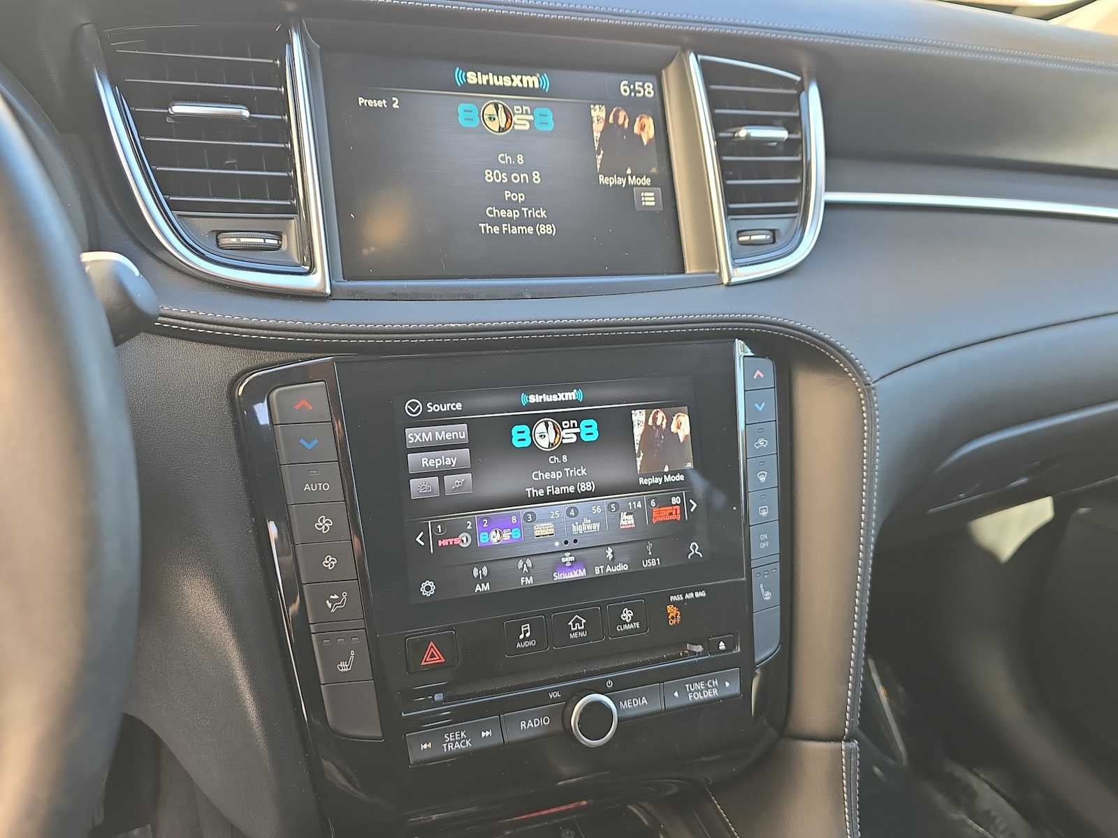 2023 INFINITI QX50 LUXE