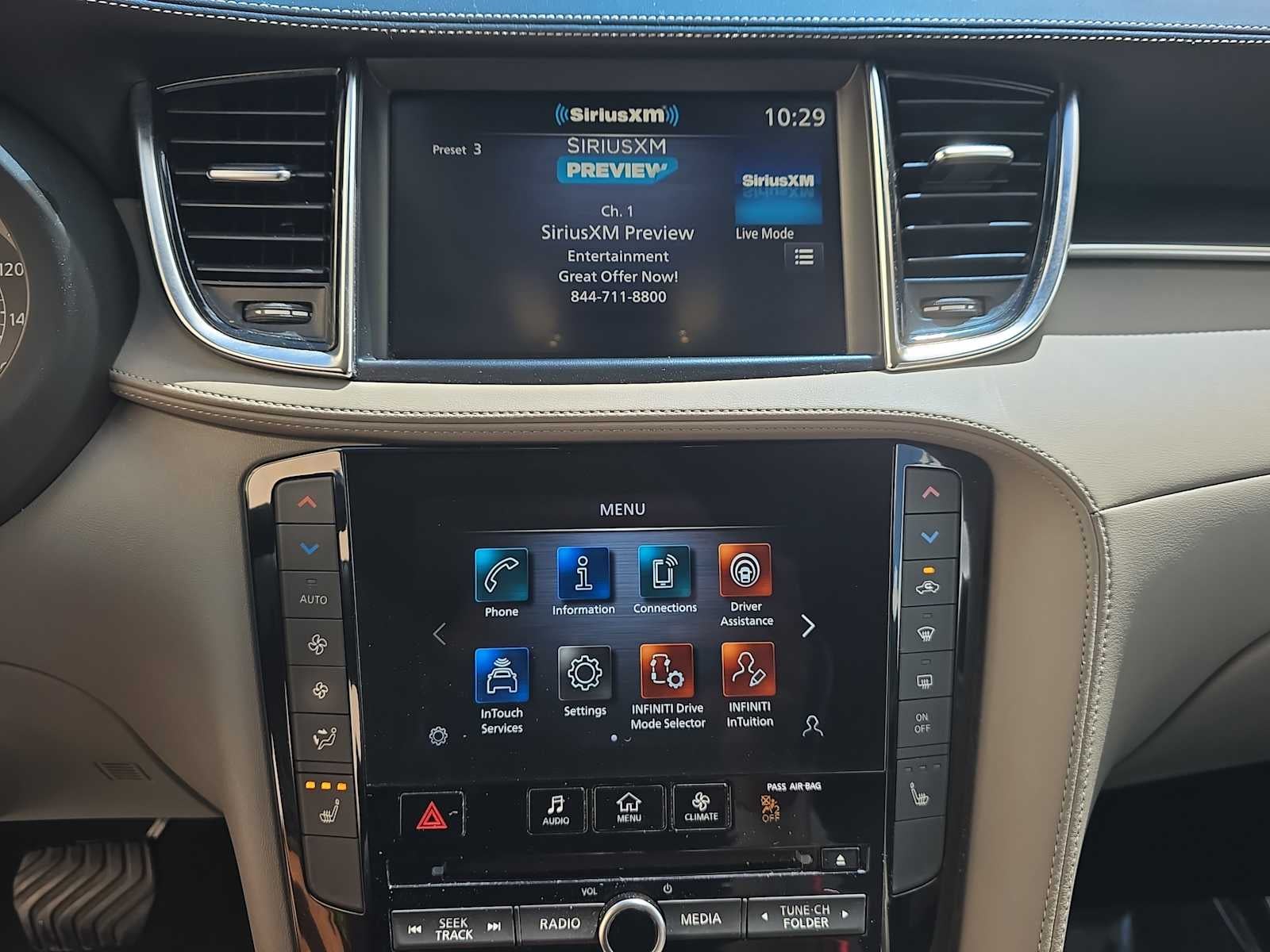2023 INFINITI QX50 LUXE
