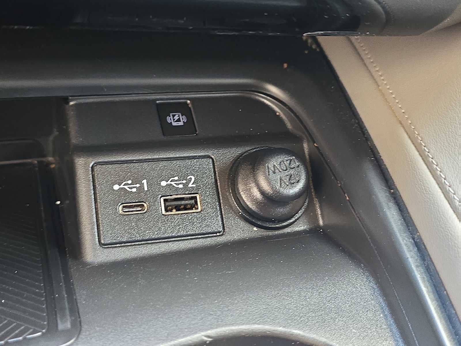 2023 INFINITI QX50 LUXE
