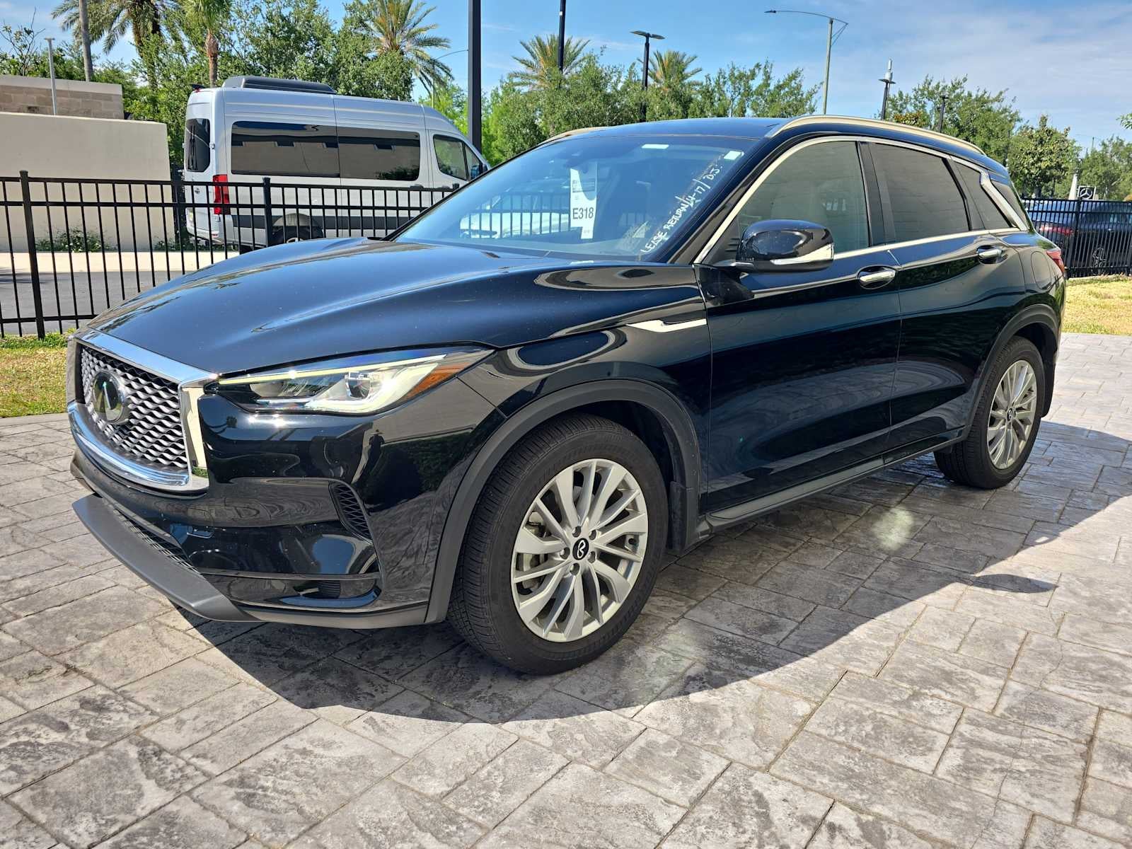 2023 INFINITI QX50 LUXE