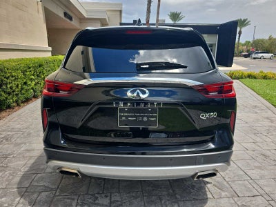 2022 INFINITI QX50 LUXE