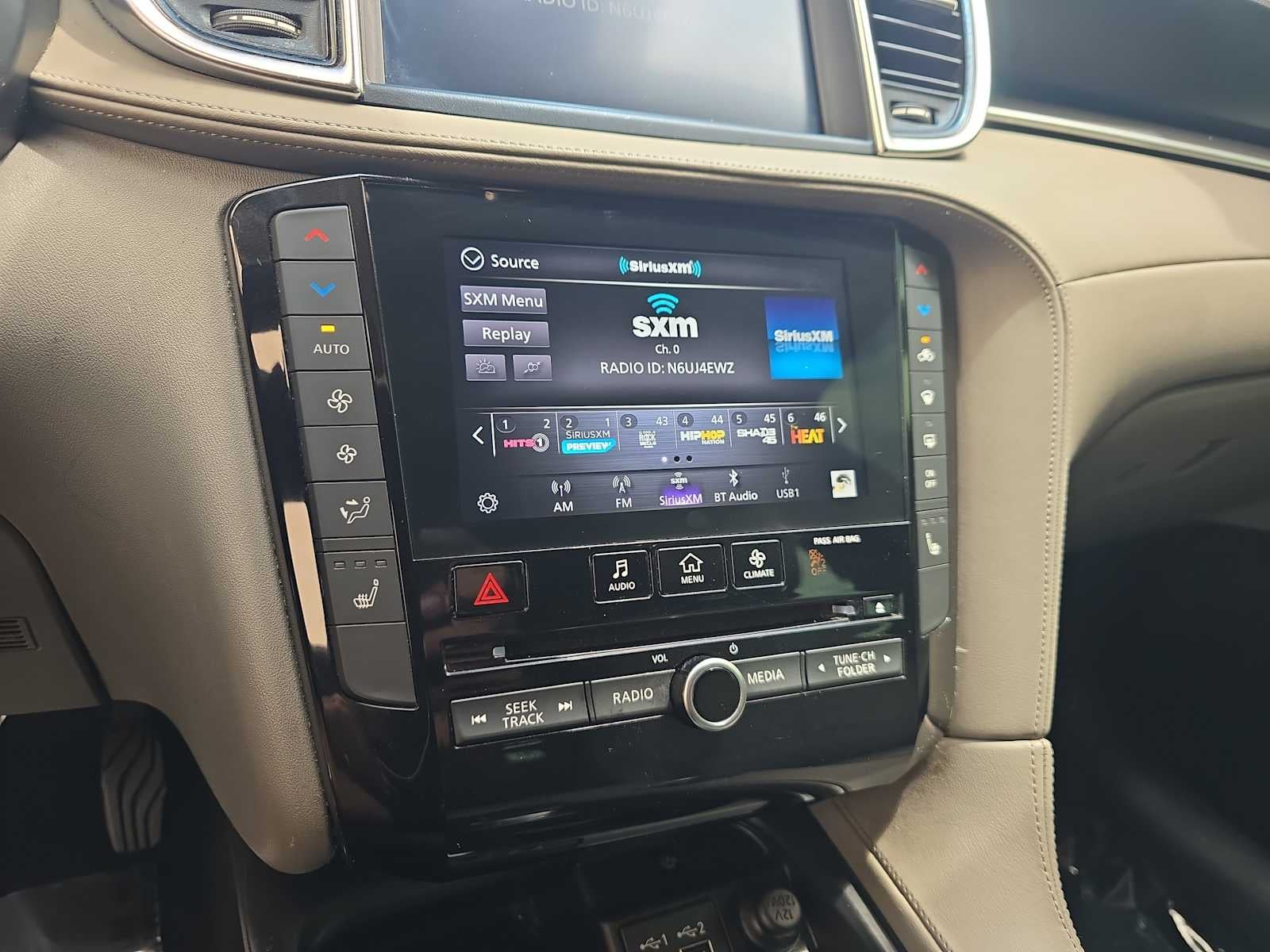2024 INFINITI QX50 LUXE