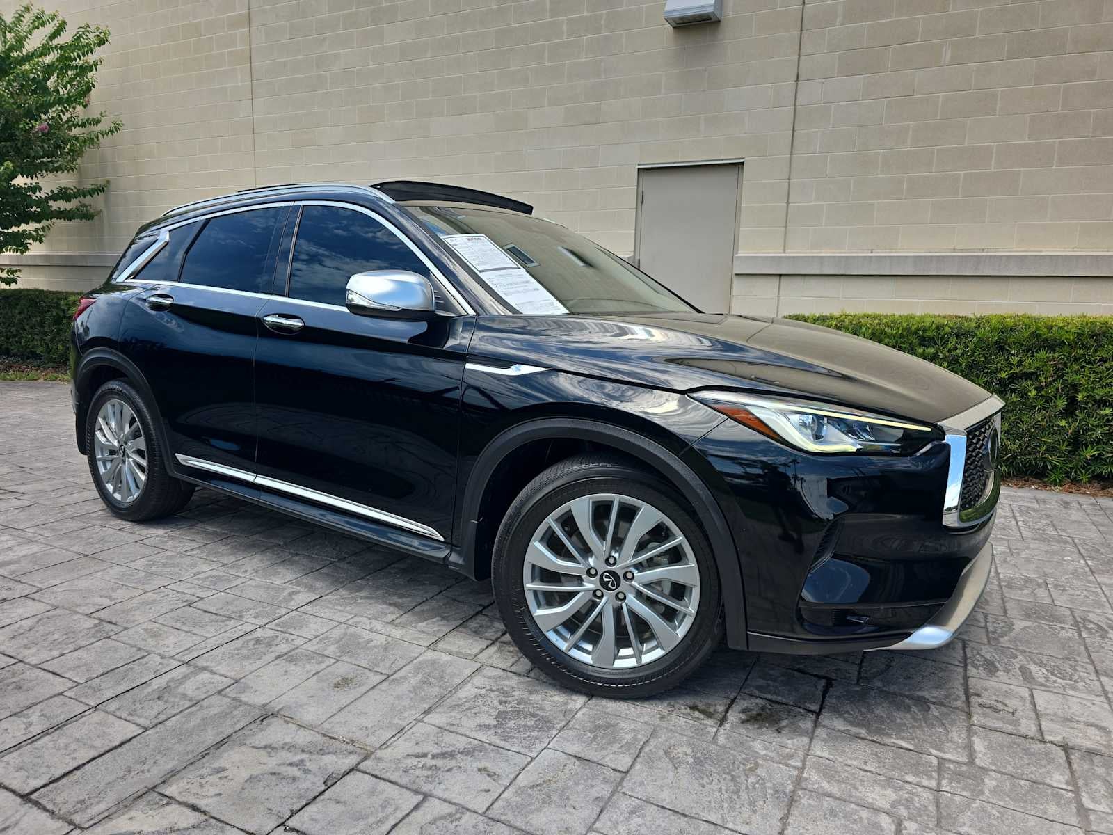 2024 INFINITI QX50 LUXE