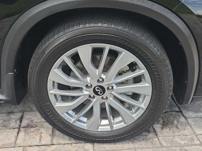 2024 INFINITI QX50 LUXE