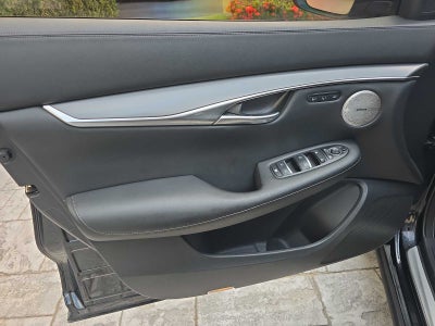 2024 INFINITI QX50 LUXE