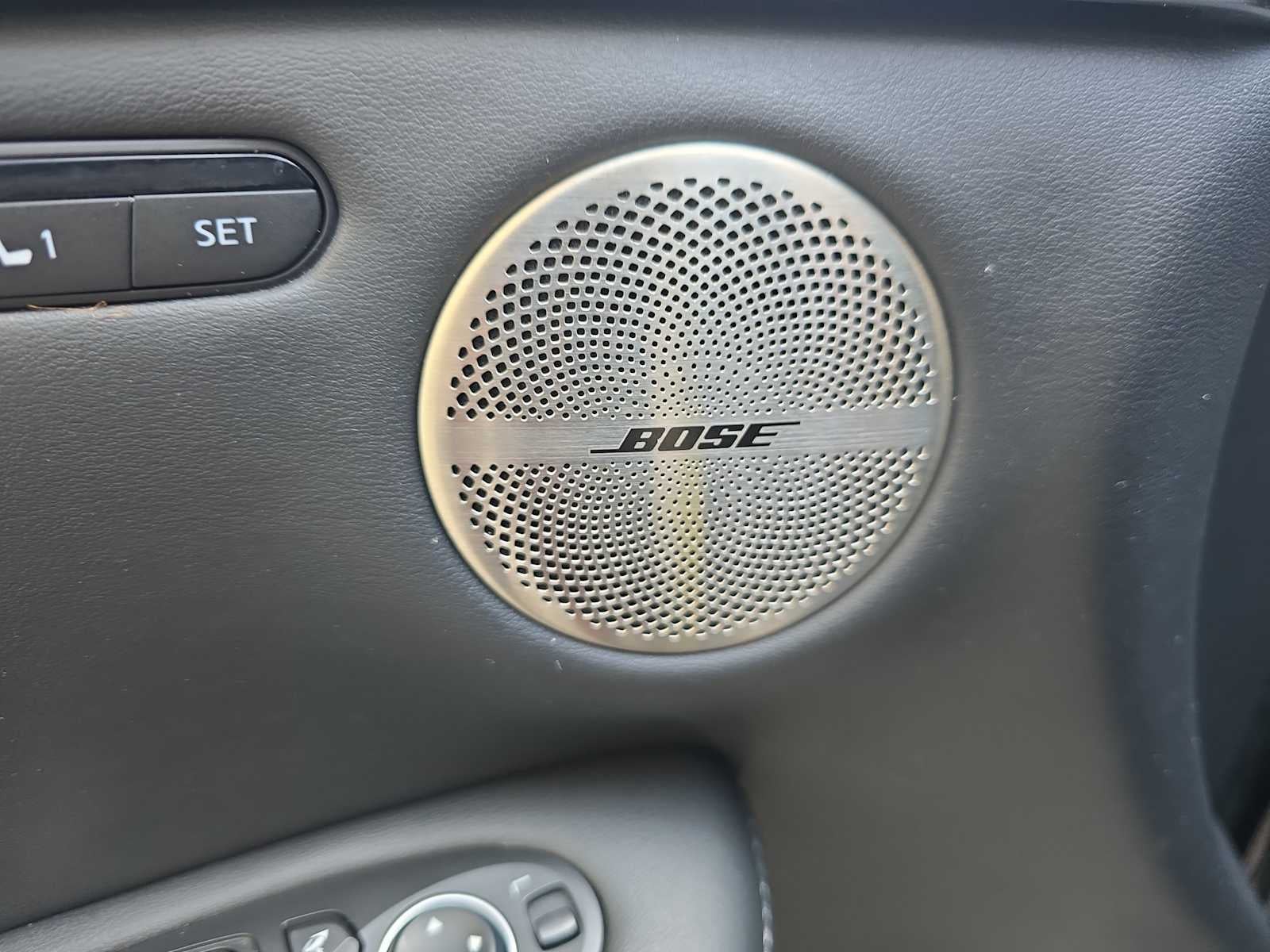 2024 INFINITI QX50 LUXE