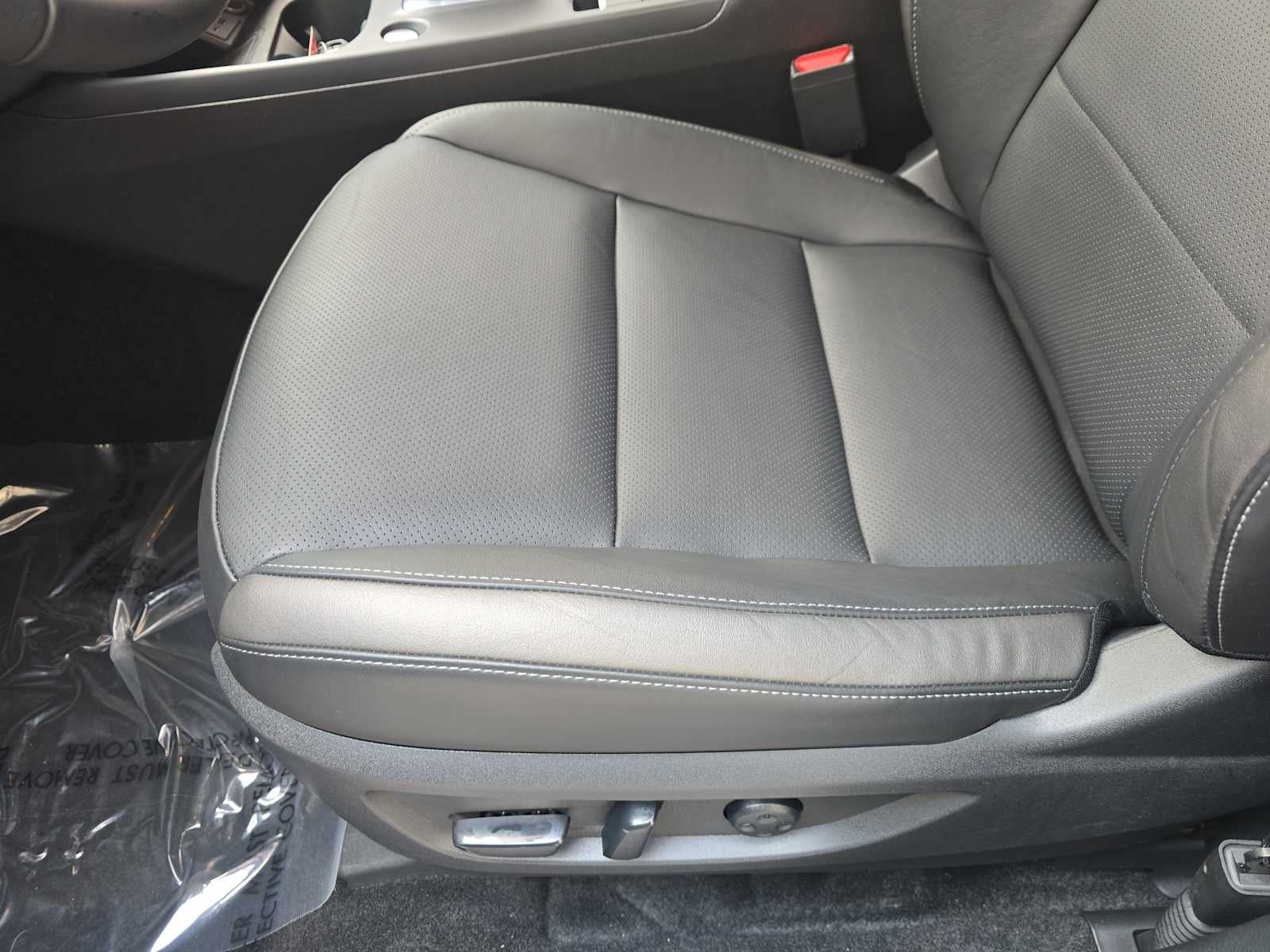 2024 INFINITI QX50 LUXE