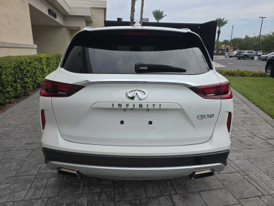 2023 INFINITI QX50 LUXE