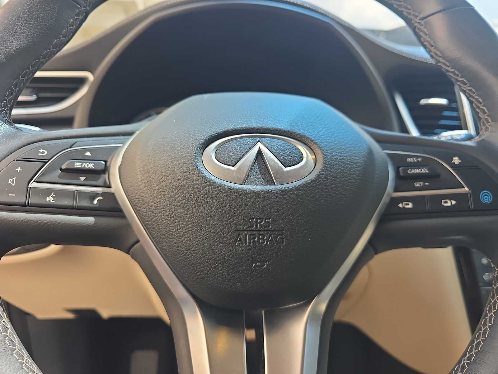 2022 INFINITI QX50 LUXE