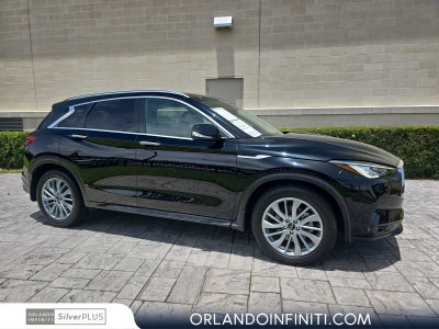 2023 INFINITI QX50 LUXE
