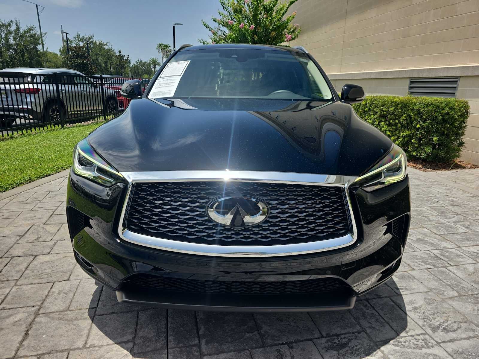 2023 INFINITI QX50 LUXE