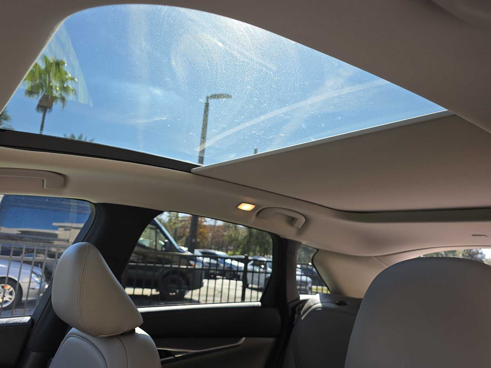 2023 INFINITI QX50 LUXE