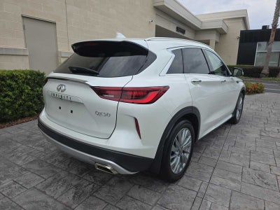2023 INFINITI QX50 LUXE