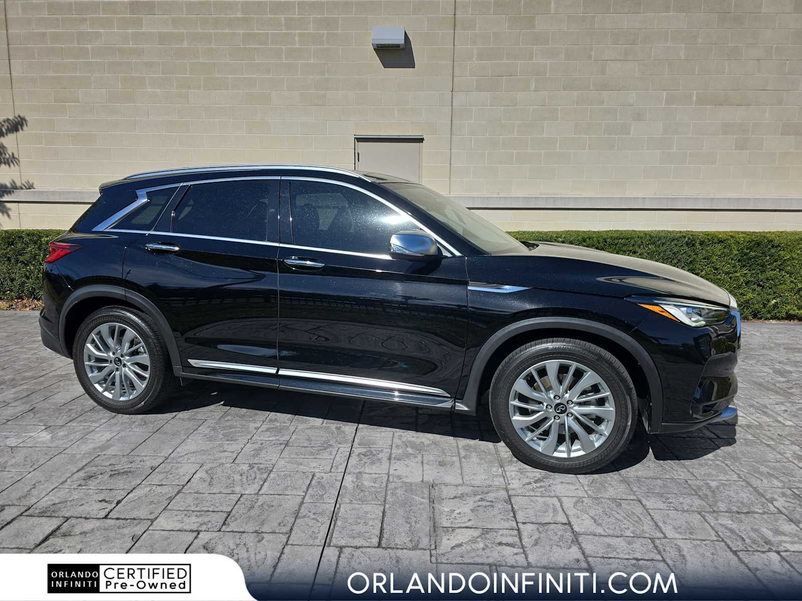 2024 INFINITI QX50 LUXE