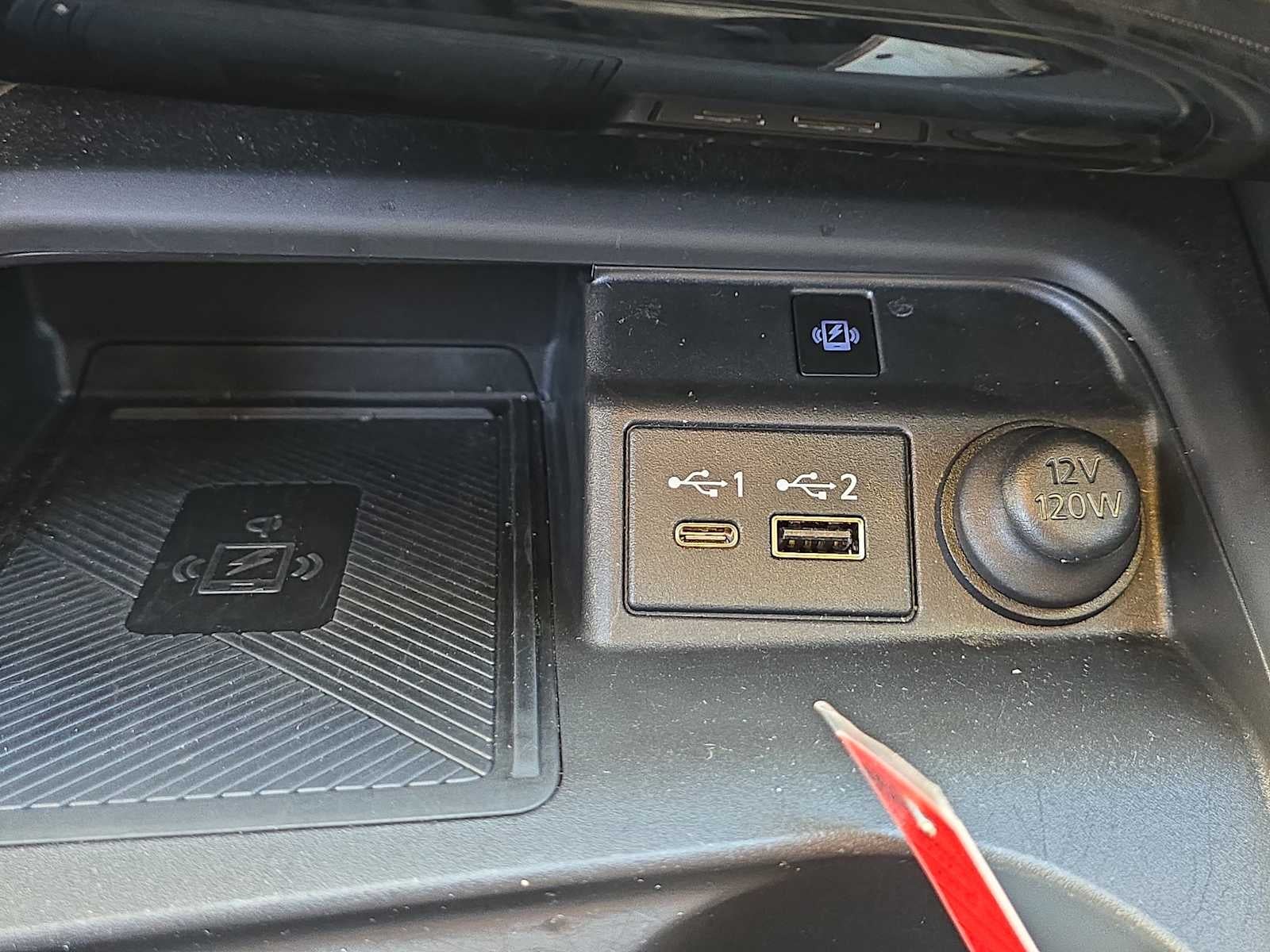 2024 INFINITI QX50 LUXE