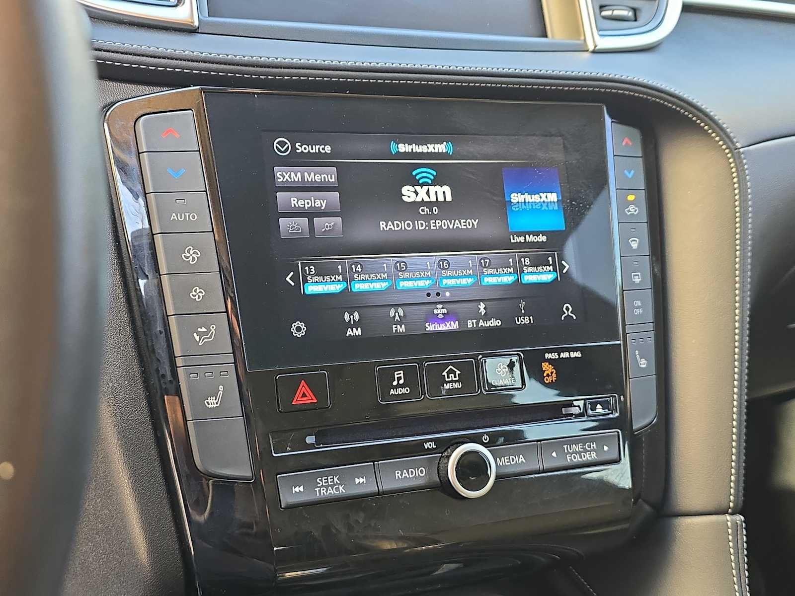 2024 INFINITI QX50 LUXE