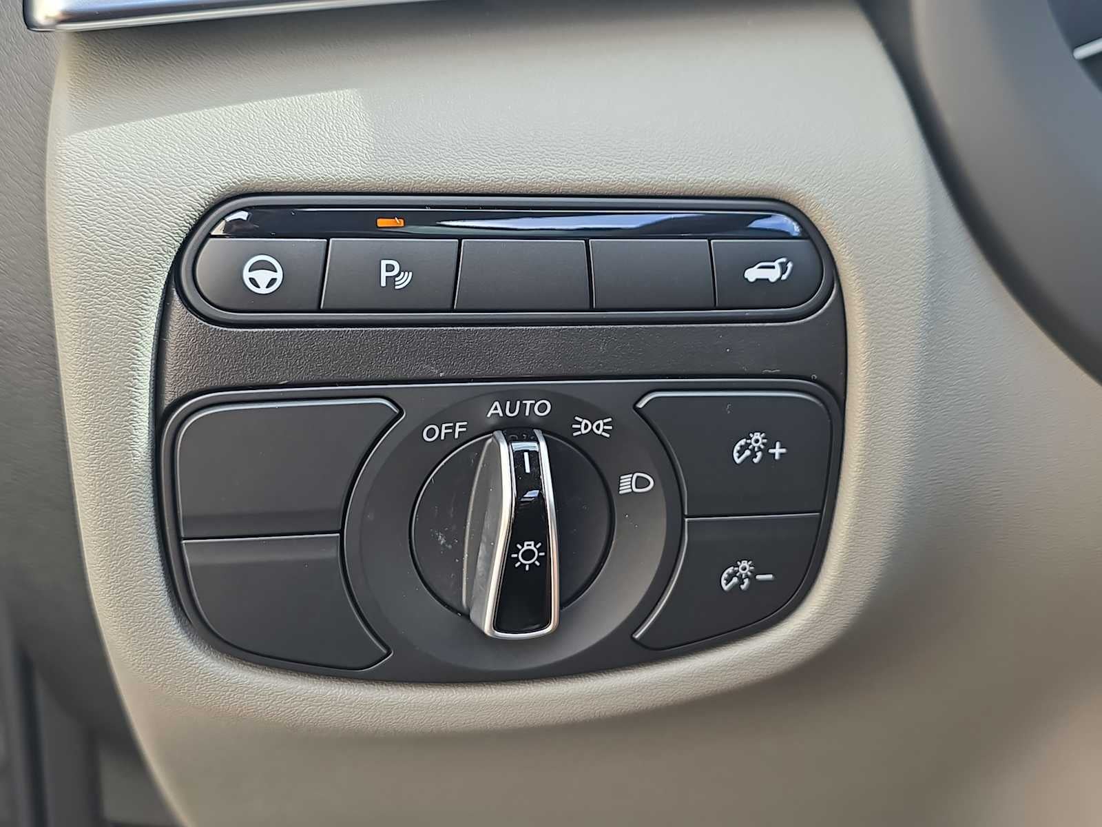 2025 INFINITI QX50 LUXE