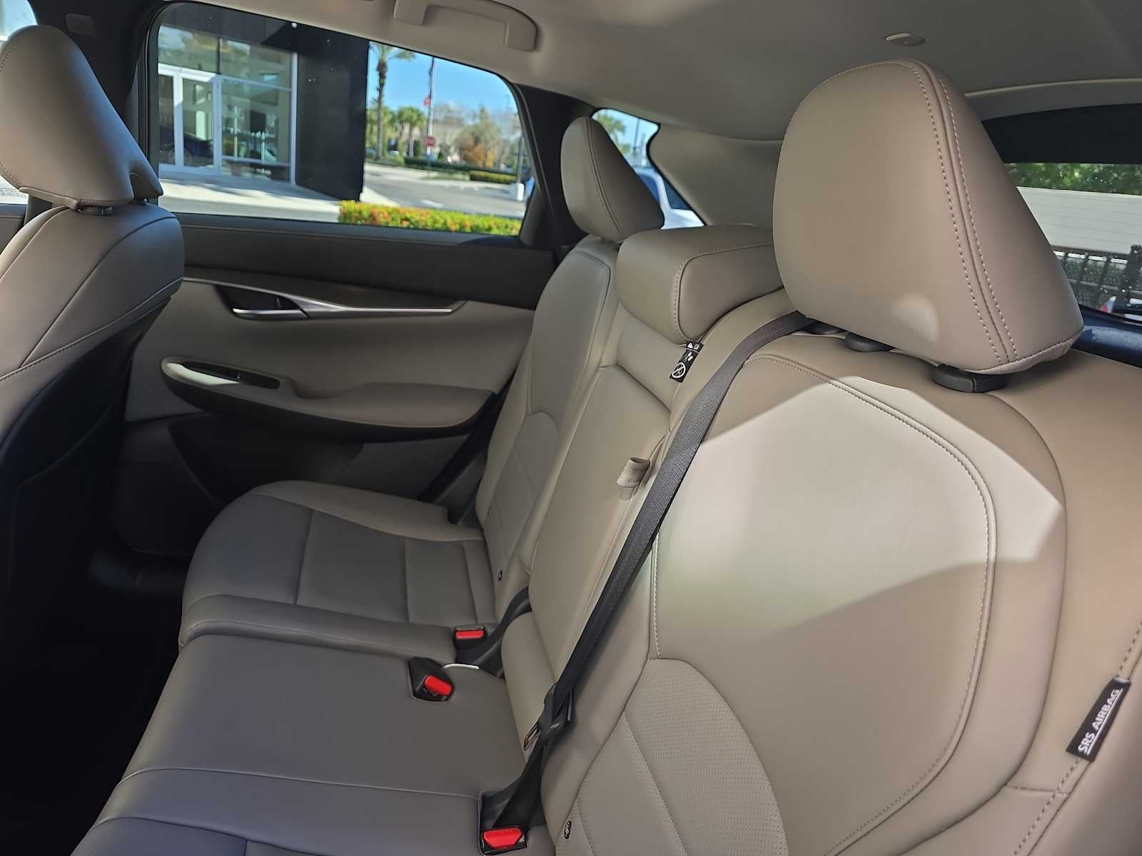 2025 INFINITI QX50 LUXE