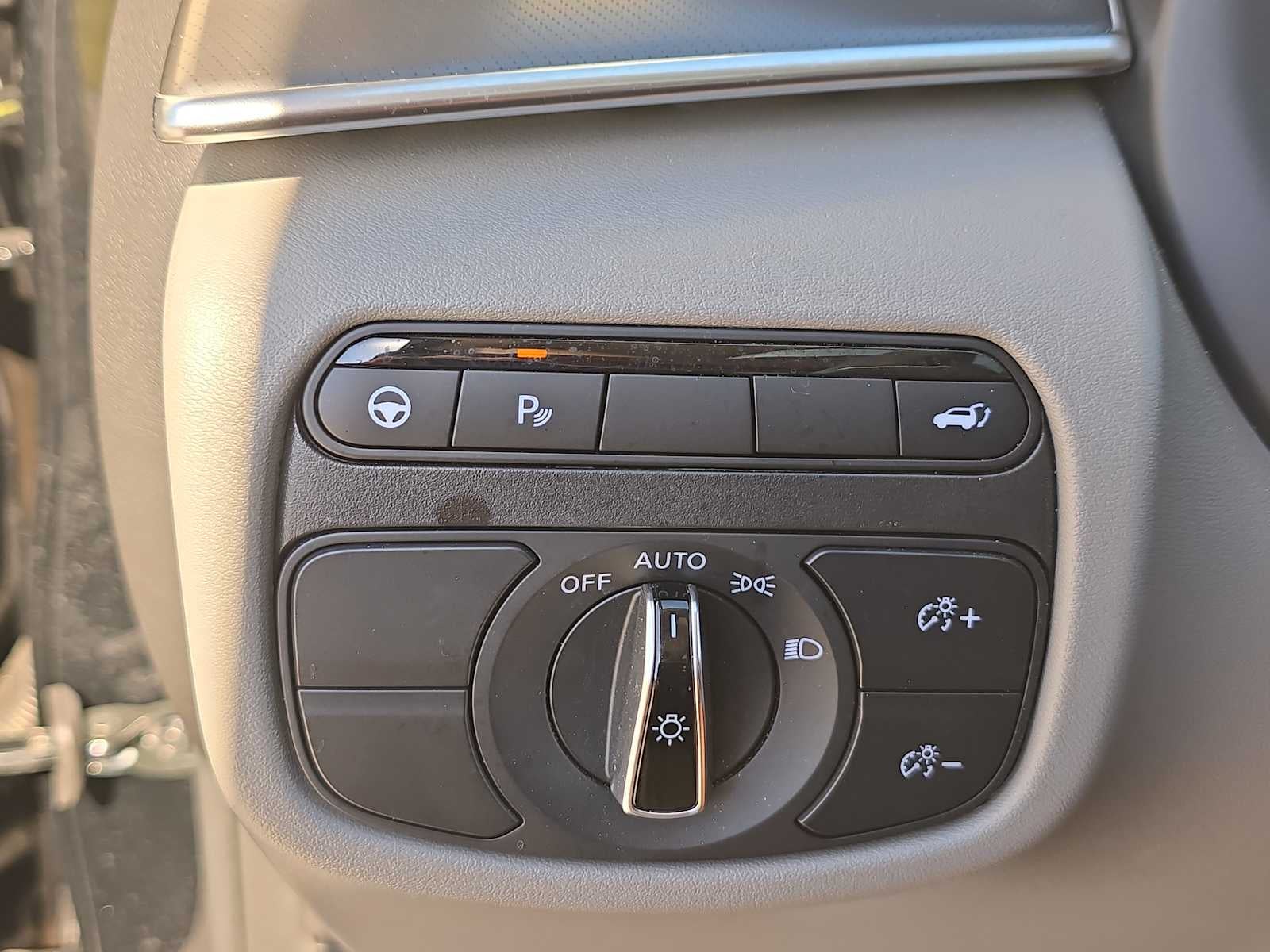 2025 INFINITI QX50 LUXE