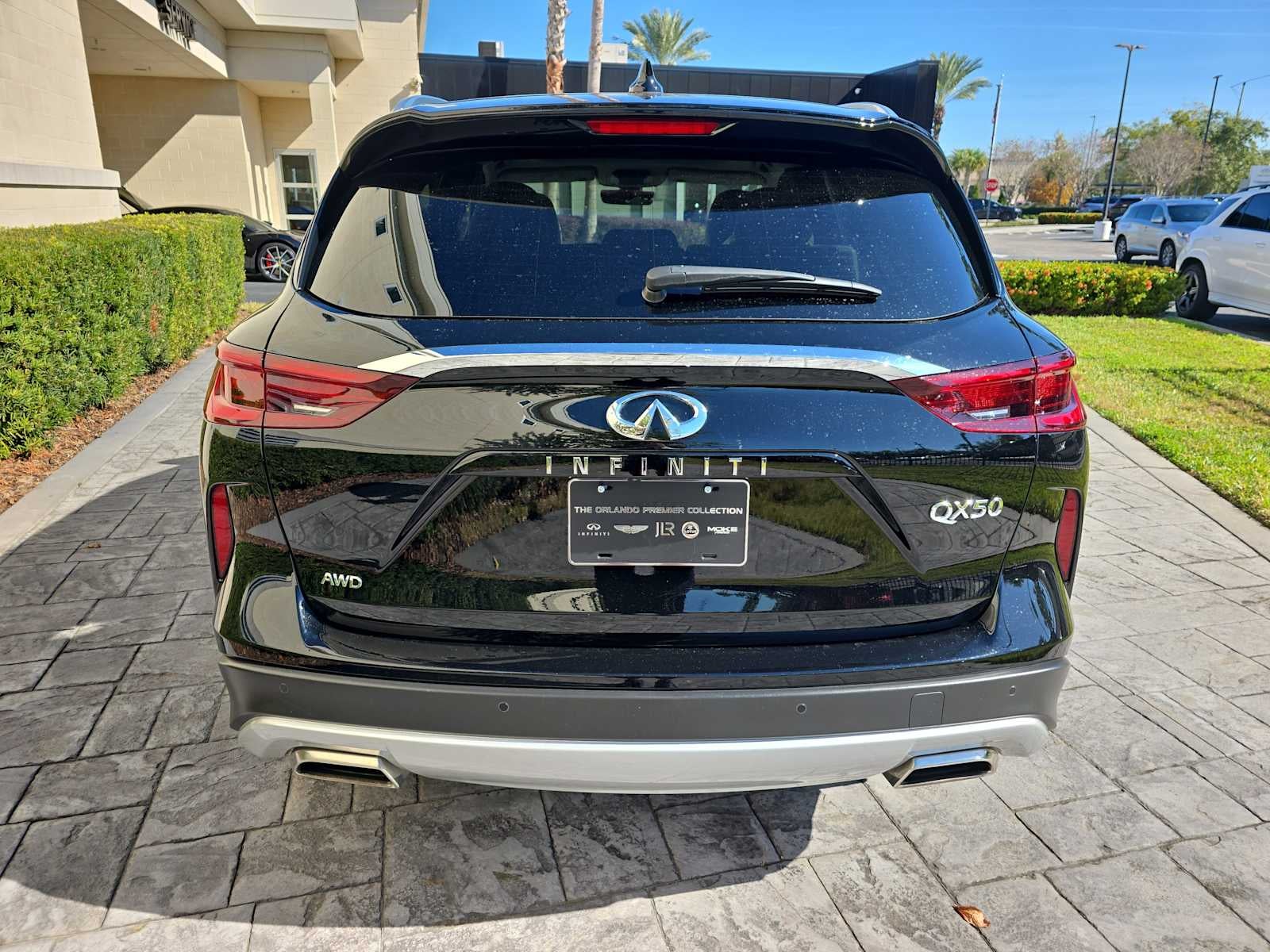 2025 INFINITI QX50 LUXE