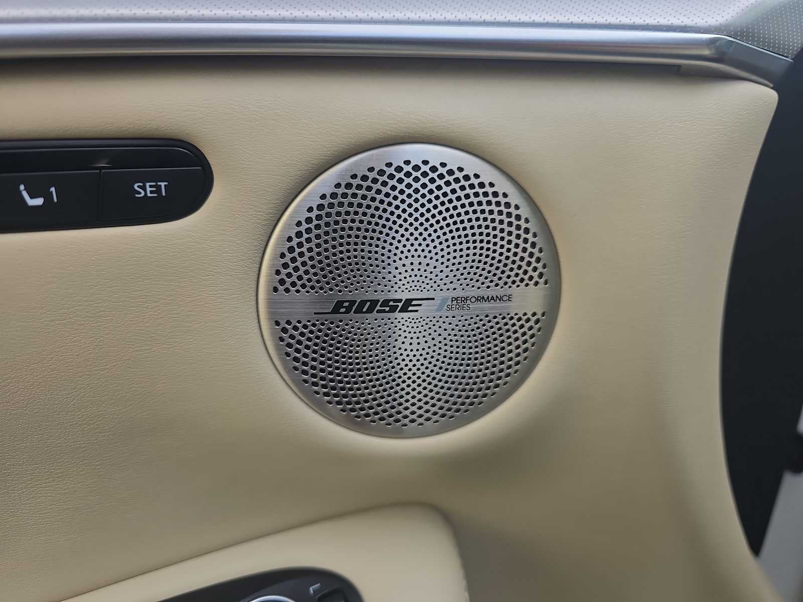 2022 INFINITI QX50 ESSENTIAL
