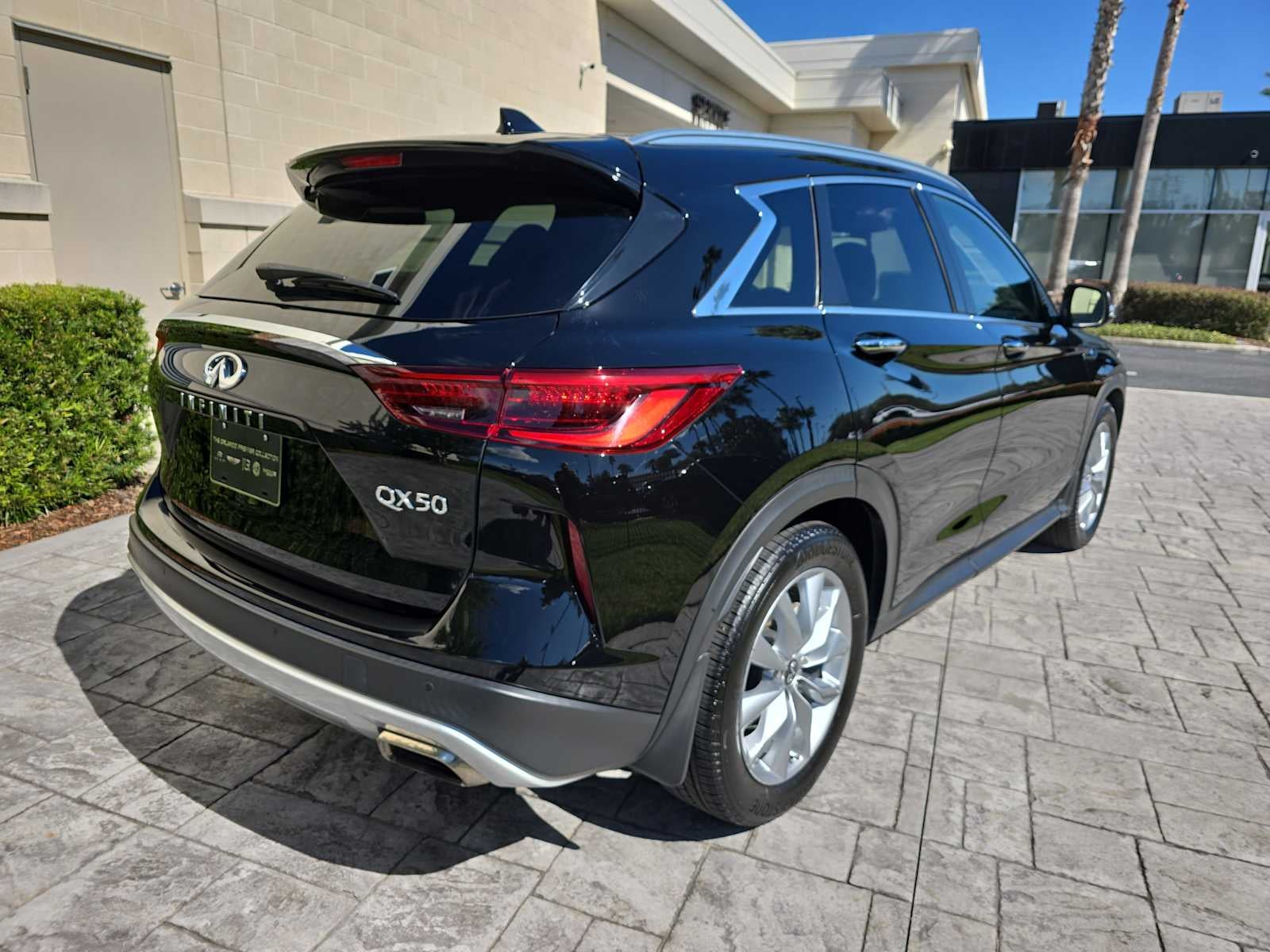 2022 INFINITI QX50 ESSENTIAL