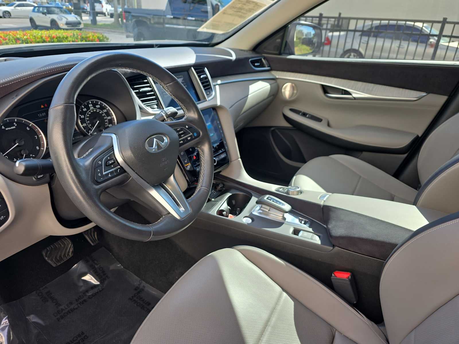 2023 INFINITI QX50 SENSORY