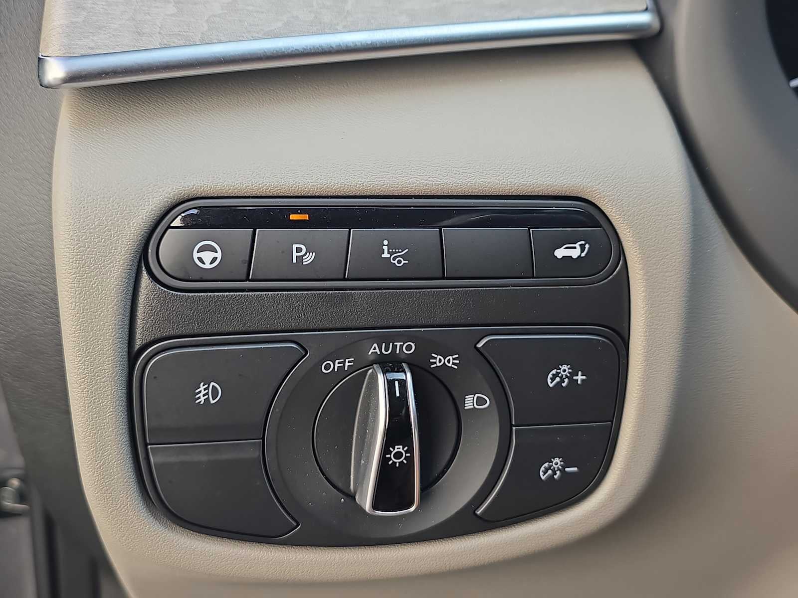 2023 INFINITI QX50 SENSORY