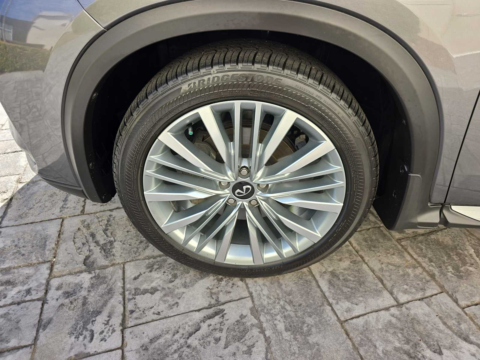 2023 INFINITI QX50 SENSORY