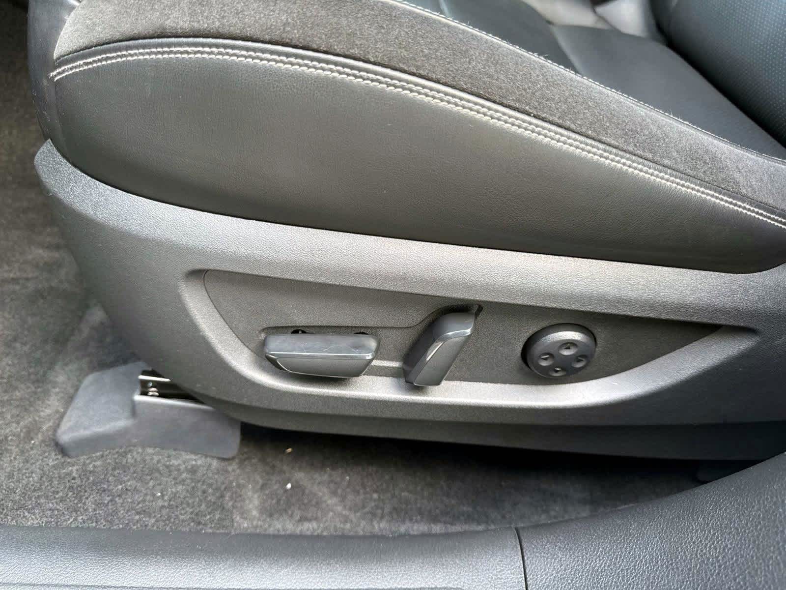 2022 INFINITI QX50 Sensory - Photo 11