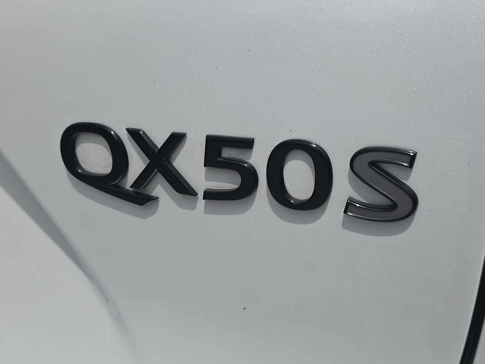 2023 INFINITI QX50 SPORT
