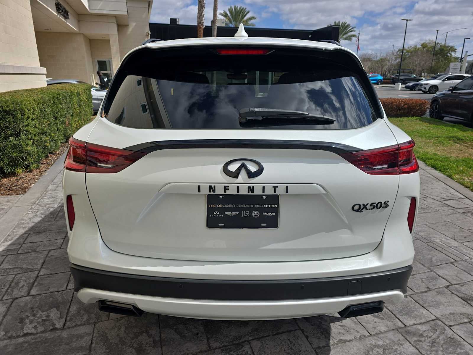 2023 INFINITI QX50 SPORT