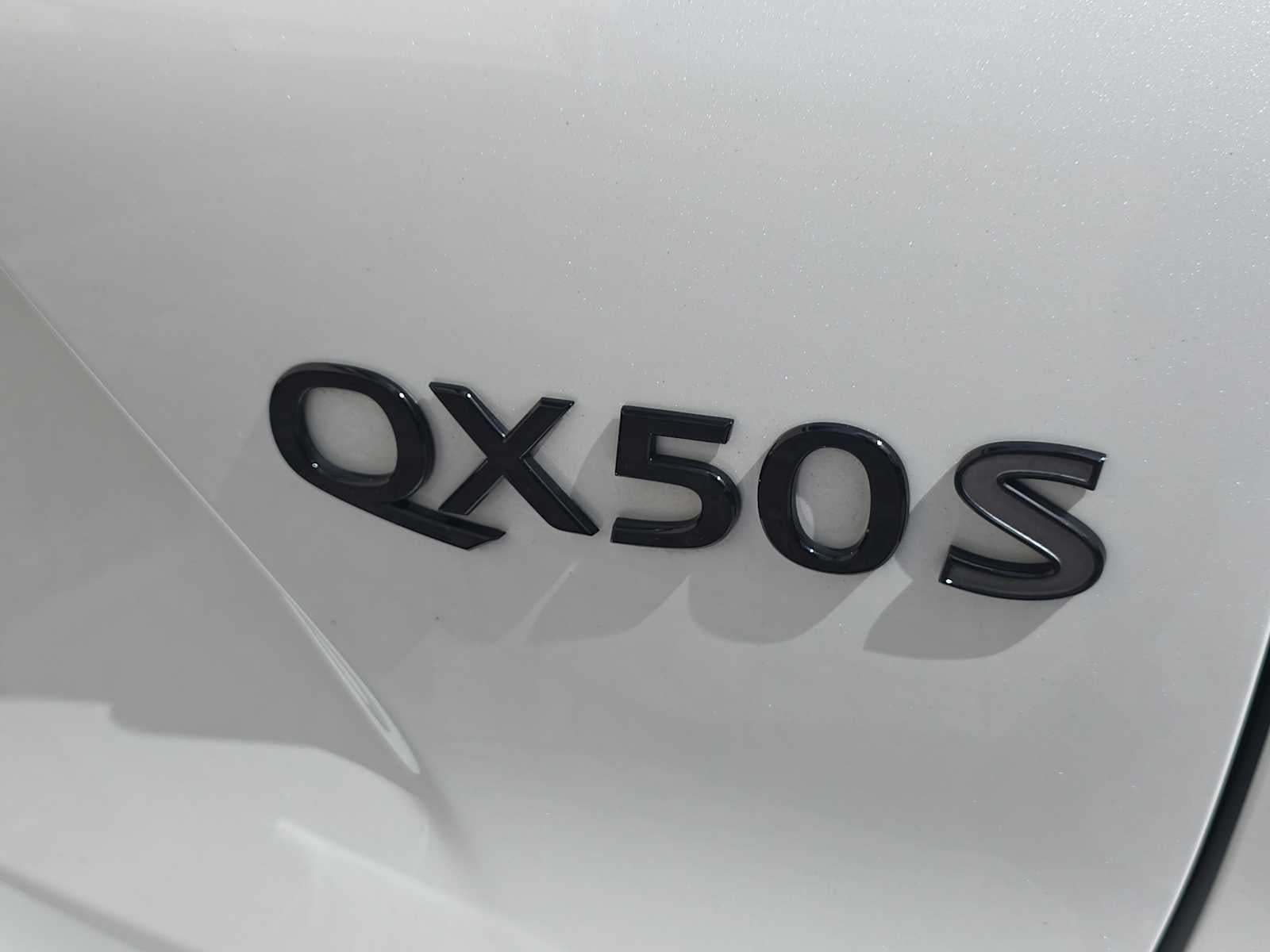 2023 INFINITI QX50 SPORT