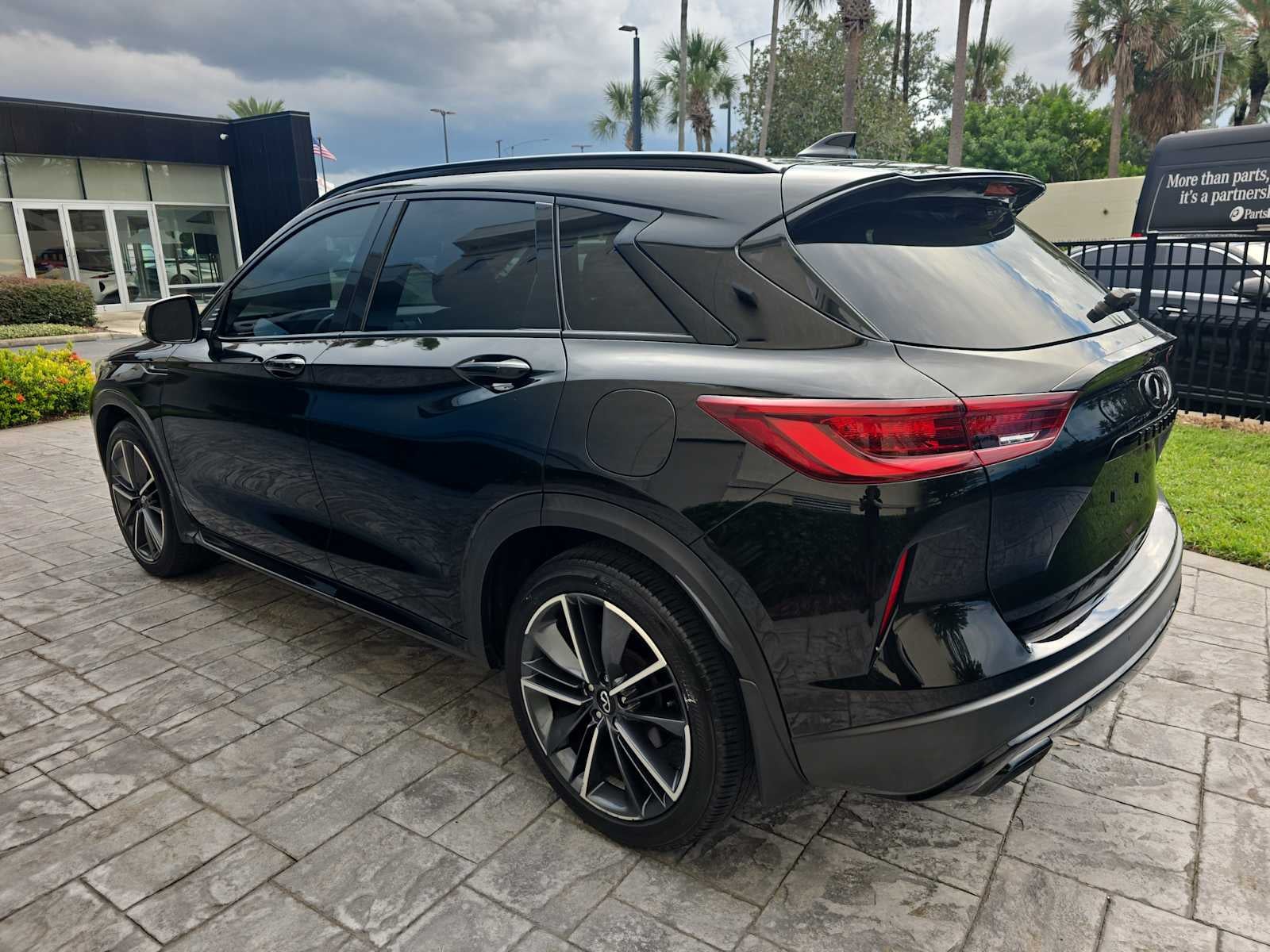 2023 INFINITI QX50 SPORT